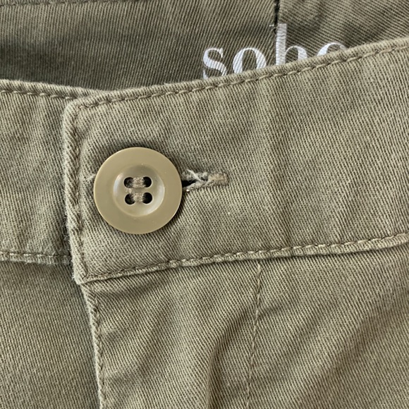 Fun Khaki Green Pants with Embroidered Stars!!! - Picture 7 of 12